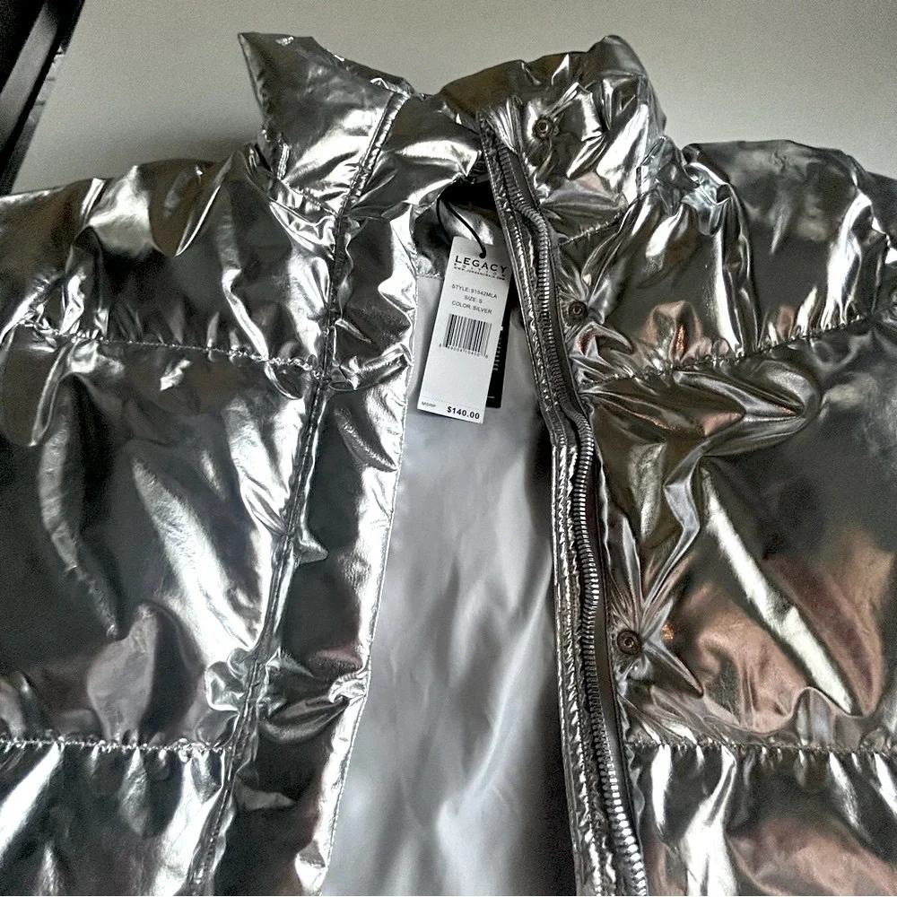 NWT Legacy Metallic Silver Puffer Jacket Jordan Craig Edition S Button Up Zip